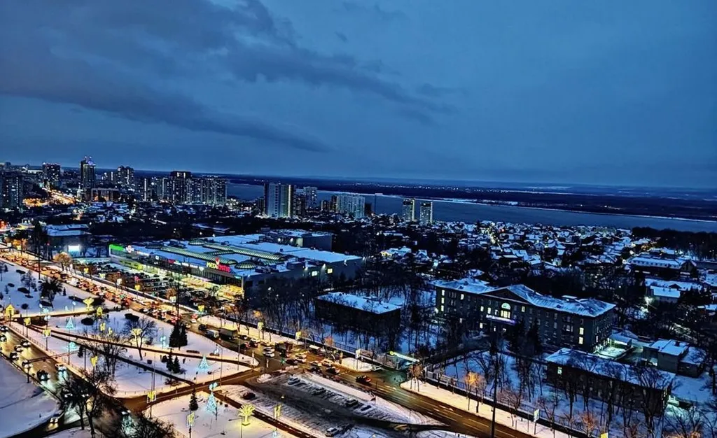 Апартамент с панорамным видом на город и горы