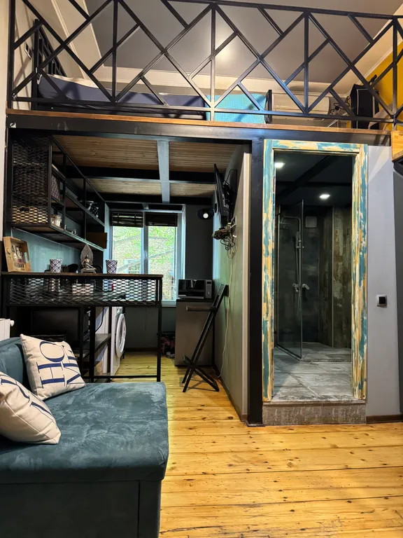 Лофт на 6-8 персон