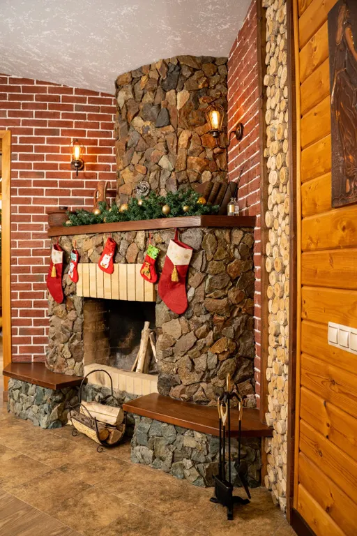 Дом в горах с бассейном