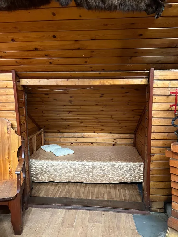 Коттедж с русской баней и бассейном