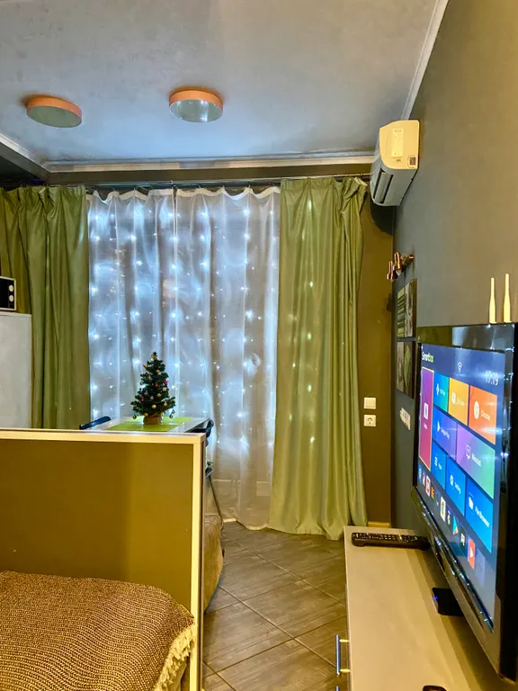 Квартира Квартира Уютная студия с балконом, с бассейном, 5 минут до моря, 5 минут до жд — Адлер