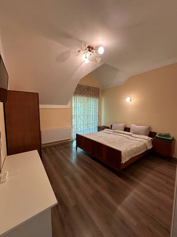 Уютный дом в березовой роще, на первой линии у моря