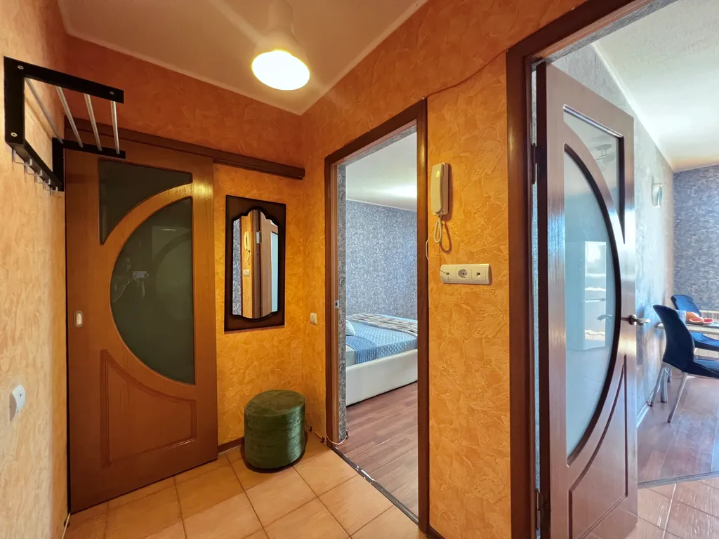 1-комнатная квартира в центре не берем оплату за уборку