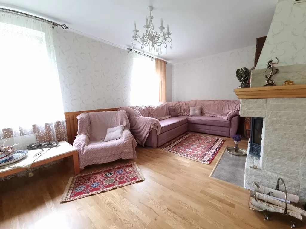 Коттедж на склоне возле Дубровского