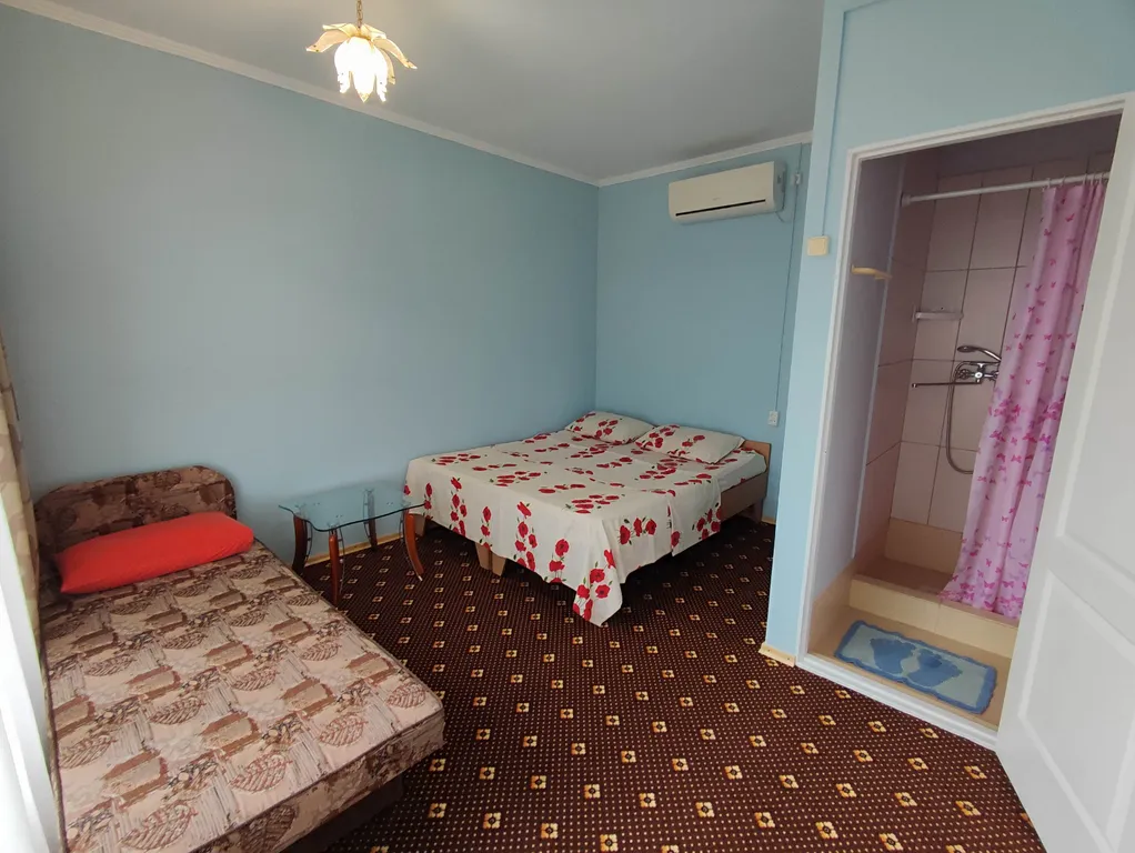 Номер стандарт с видом на море недалеко от пляжа