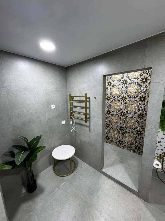 Квартира трёхкомнатная рядом с пляжем в Ливадии