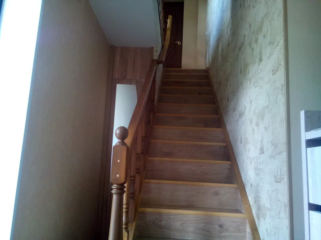 Комната в доме у входа в парк