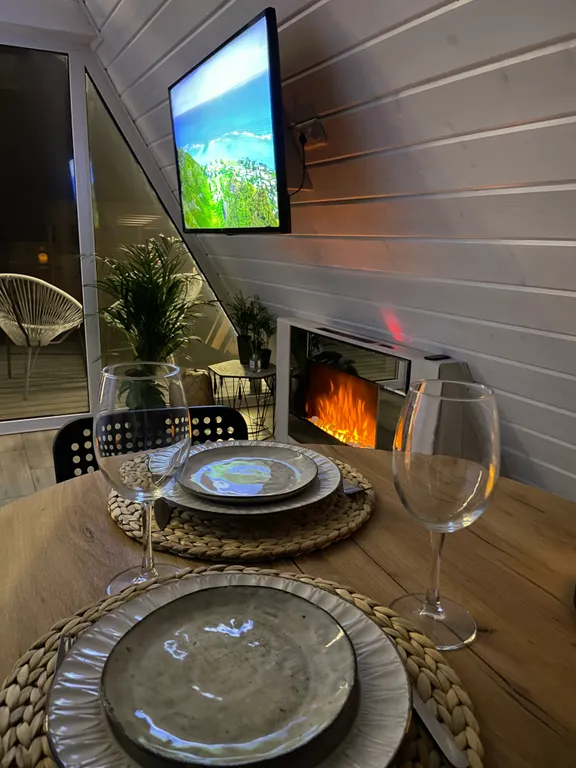 Коттедж Уютный треугольный дом с банным чаном на берегу Клязьмы — Павловский Посад