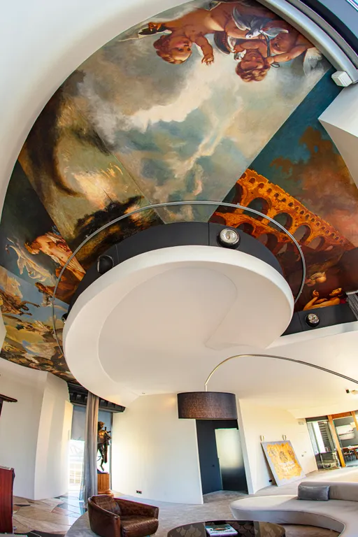 Пентхаус с террасой и панорамным видом в самом сердце города