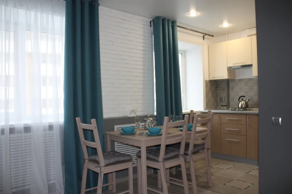 2-х комнатная квартира центр