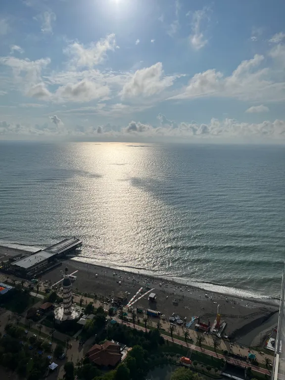 Студия на 1-й линии с видом на море в небоскребе орби сити на 2-3 гост