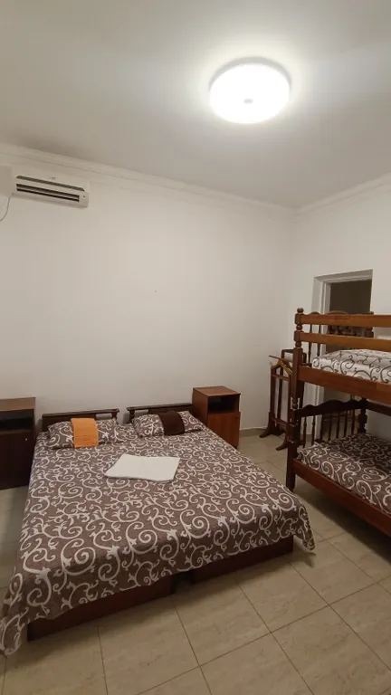 Просторная квартира с бесплатной стоянкой