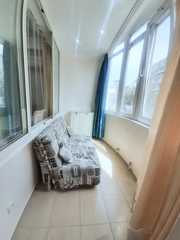 Апартаменты с 1 спальней в центре в 500м от моря
