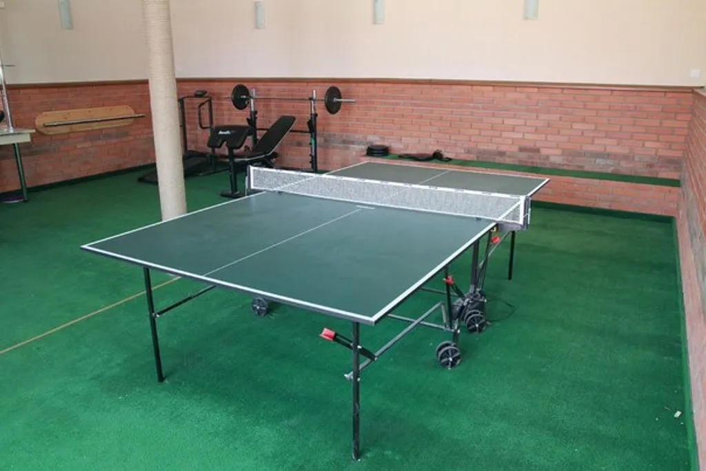 Коттедж Дом 3 спальни, большой двор беседка мангал усадьба Можжевеловый дворик — Айвовое