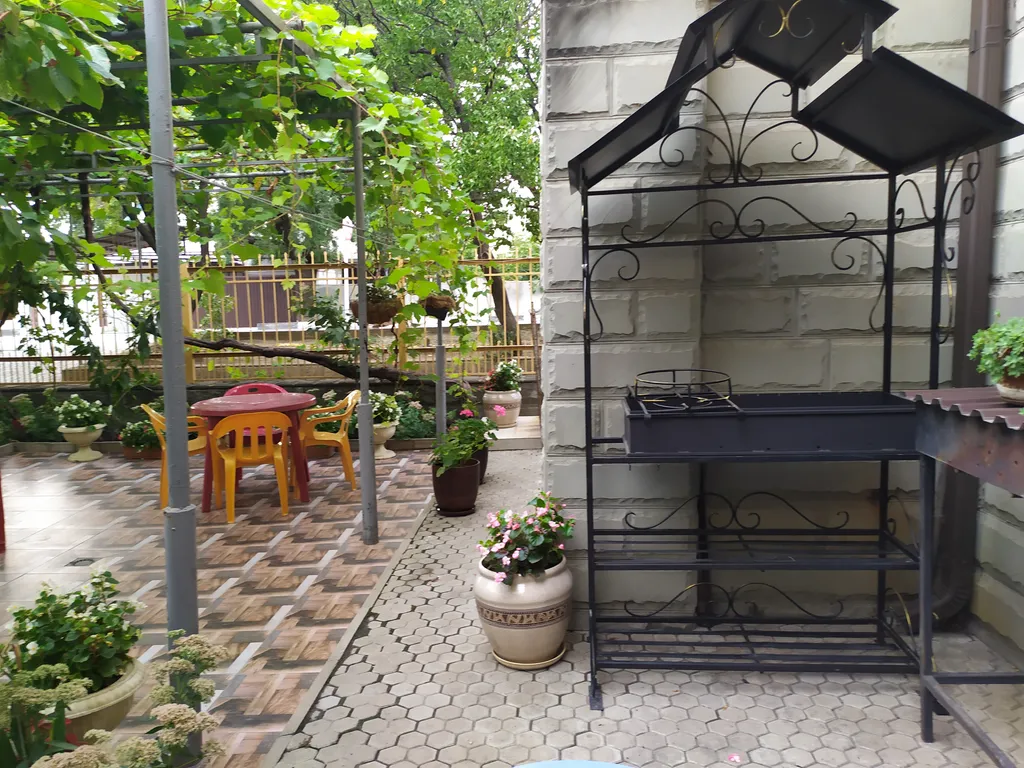 Коттедж Уютный домик-студия, утопающий в зелени — Геленджик