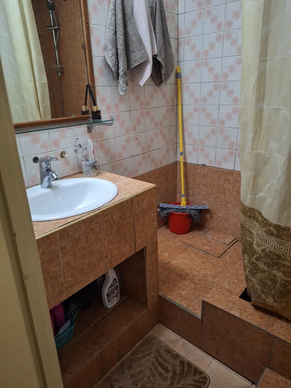 Большая и уютная квартира в центре Пицунды