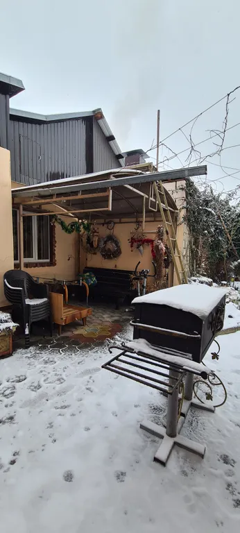 Уютный домик в центре города