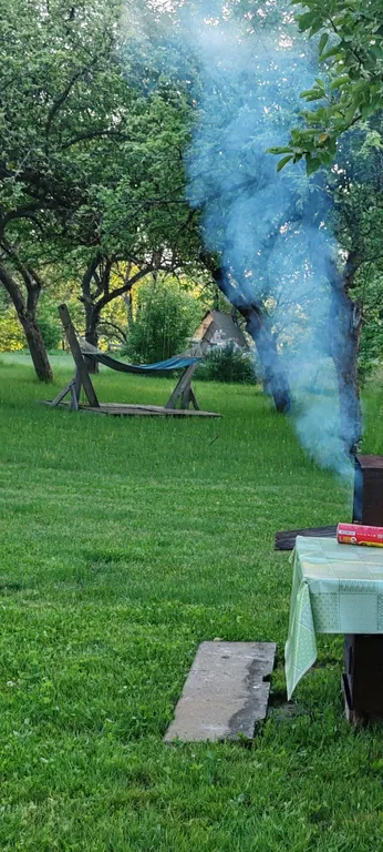 Дом на берегу реки