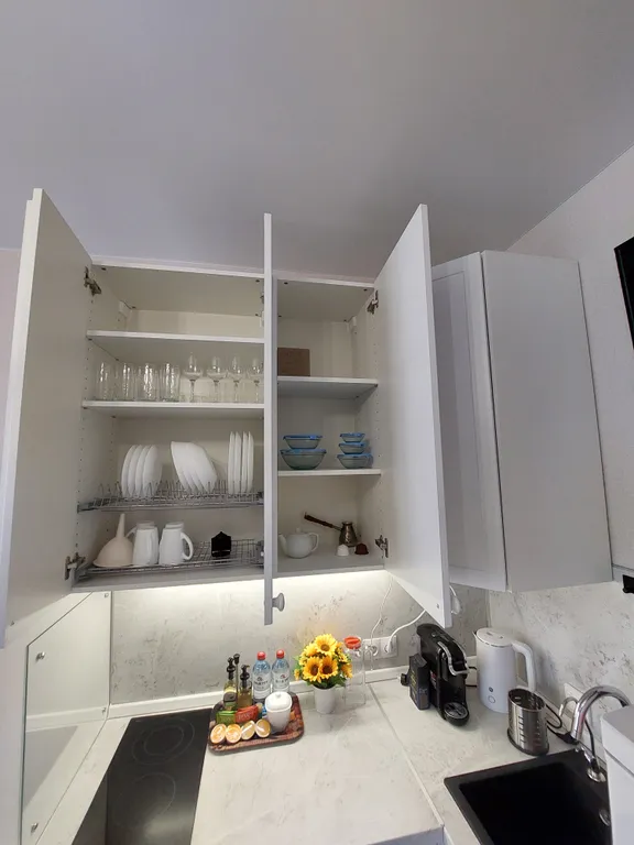 Студия с бассейнами в ЖК Кипарис