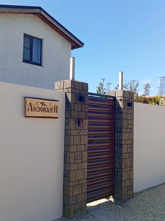 Уютный домик у моря