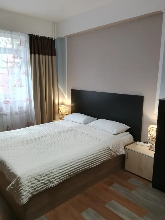 Уютная квартира в центре с видом на горы