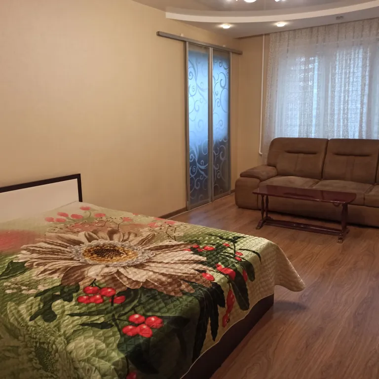 Квартира Двухкомнатная квартира недалеко от Мамаева Кургана — Волгоград