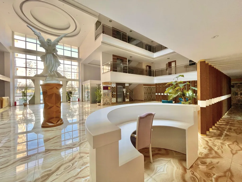 Квартира на берегу средиземного моря Sfera residence