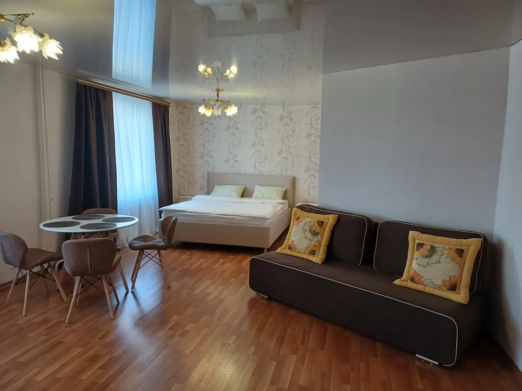 Уютная квартира в центре города — аренда посуточно в Мичуринск