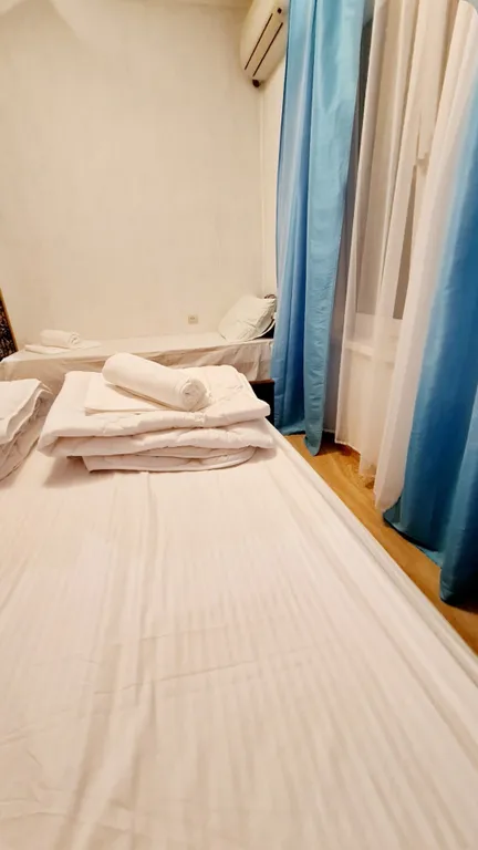 Комната Голубая на черном море с выходом в Карликовую рощу