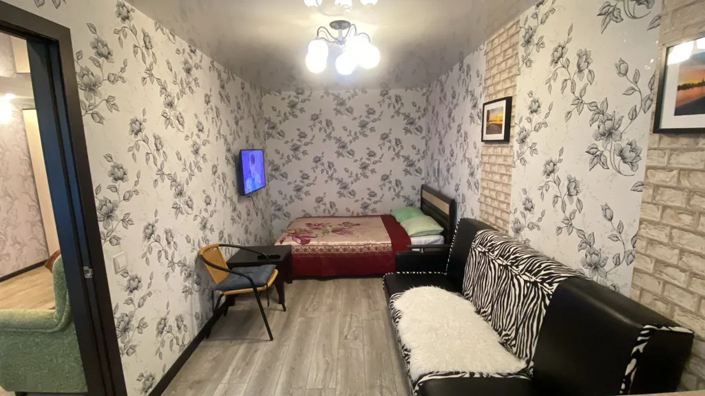 2-х комнатная квартира с отличным ремонтом в центре города