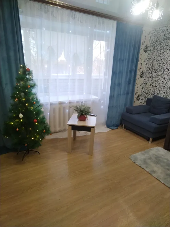 Уютная квартира в центре города — аренда посуточно в Ялуторовск