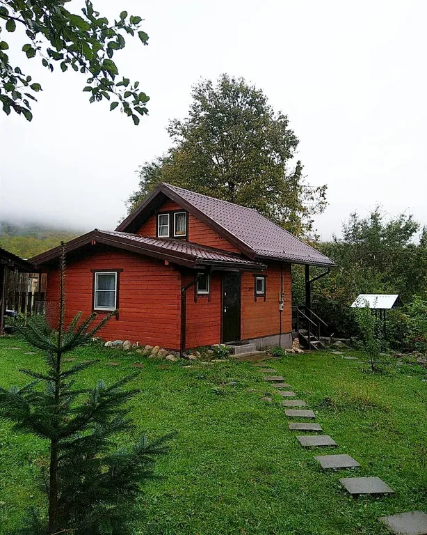 Пряничный домик в горах Адыгеи