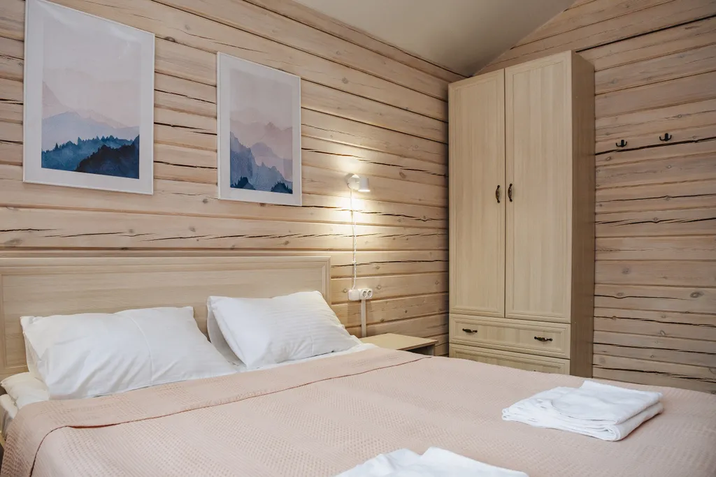 Коттедж на большую компанию близко от подъёмника