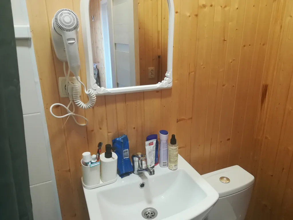 Дом с большой терассой