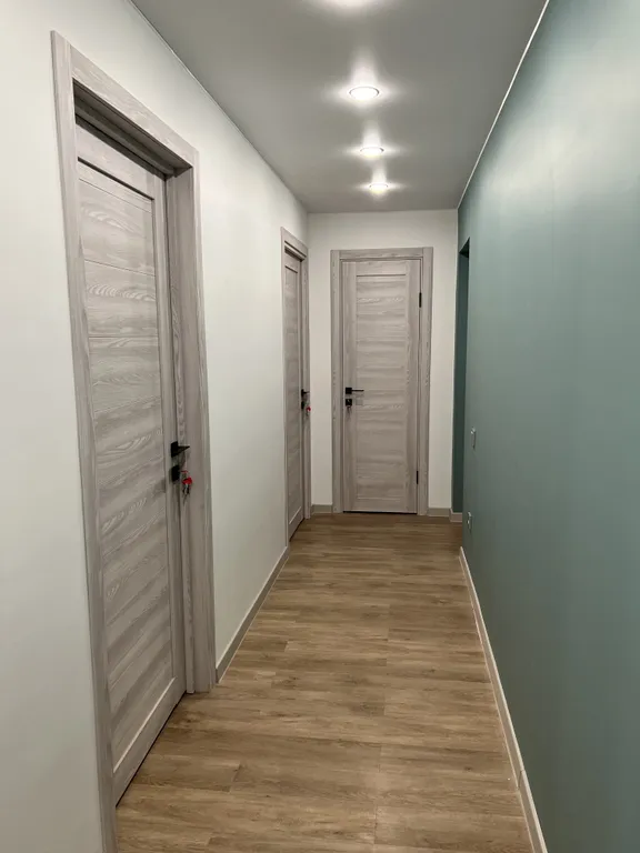 На красной линии