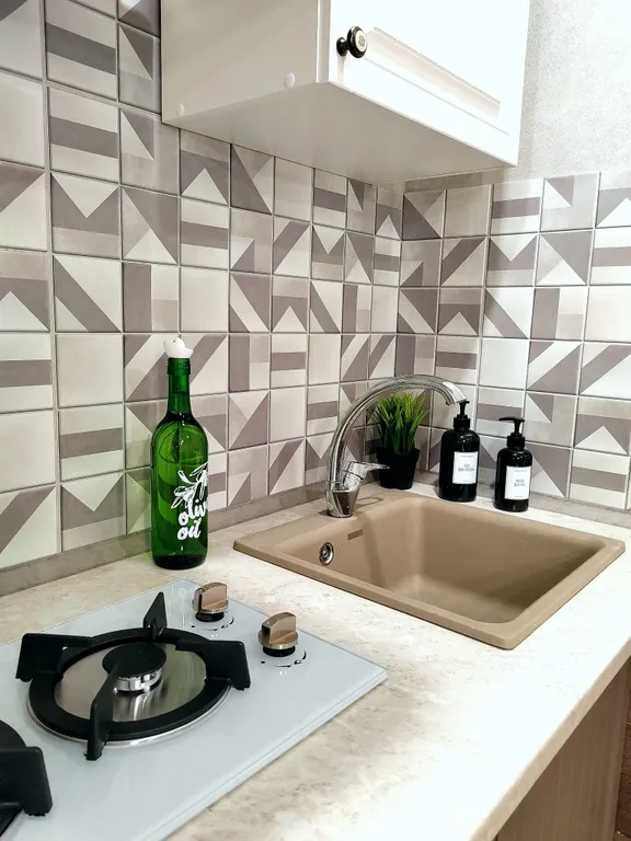 Стильная квартира с дизайнерским ремонтом курортный стиль в центре