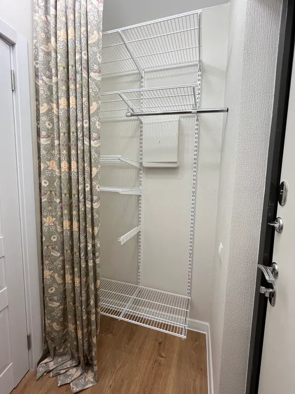 Уютная дизайнерская студия рядом с фонтанами