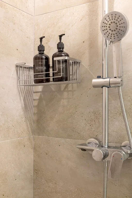 Апарт Hvoja в парке у Финского залива в доме с бассейном и сауной