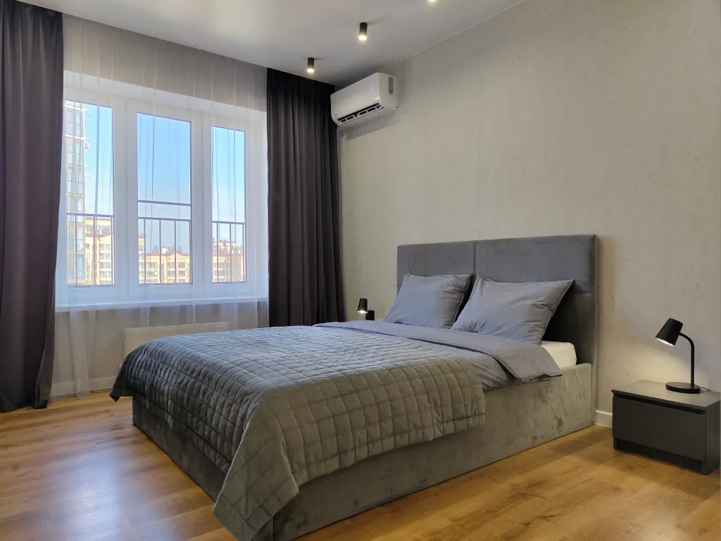 Стильная двухкомнатная квартира рядом с Экспоград-Юг — аренда посуточно в Краснодар