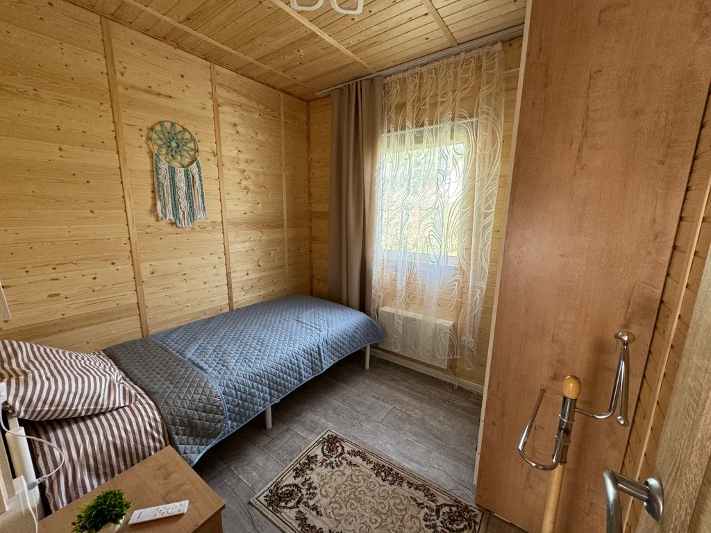 Уютный частный дом с отдельной баней на дровах