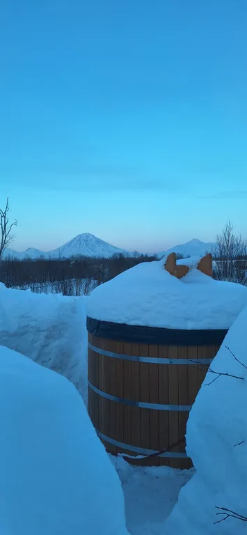 Дома для отдыха "Ипиней" С видами на домашние вулканы, город, бухту