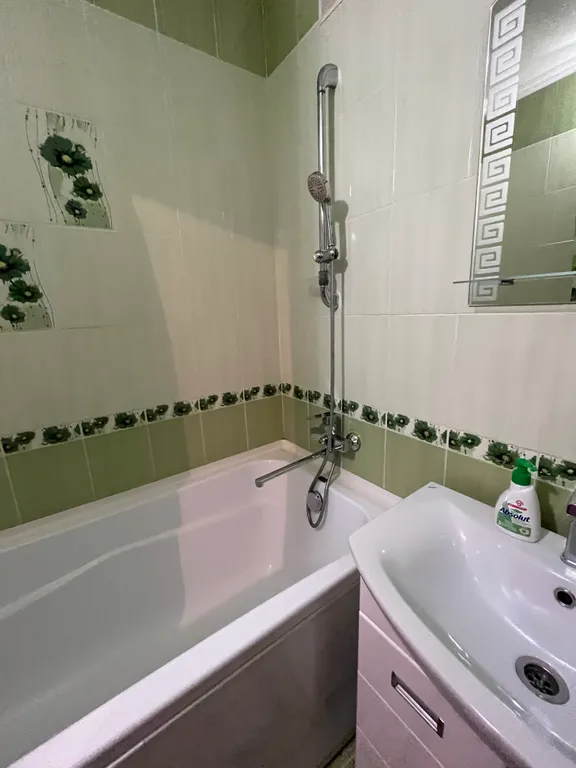 2-ком. апартамент в новом доме рядом с монастырем