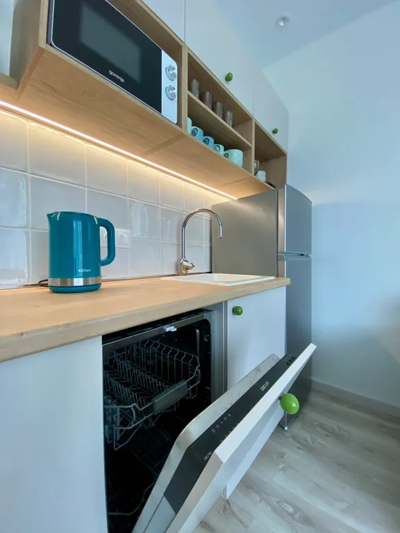 Квартира Апартаменты на первой линии моря — Адлер