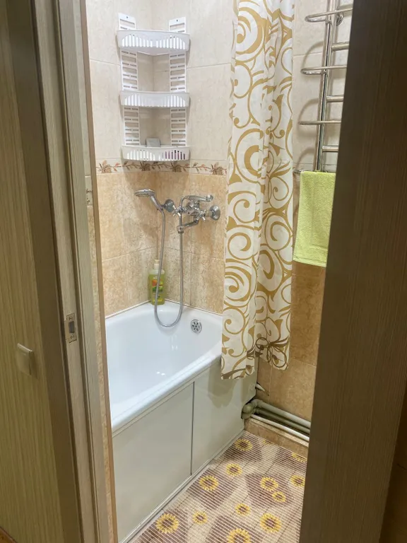 Светлая просторная квартира с балконом и шикарным видом на море