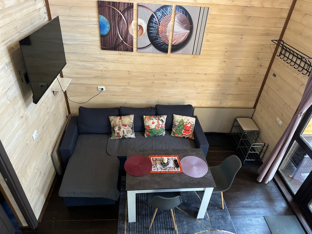 Коттедж Барнхаус II с видом на горы и лес — Архыз