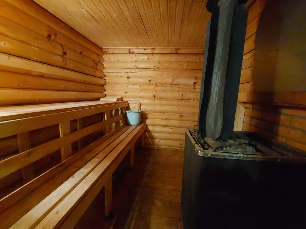 Дом-баня на берегу Оки