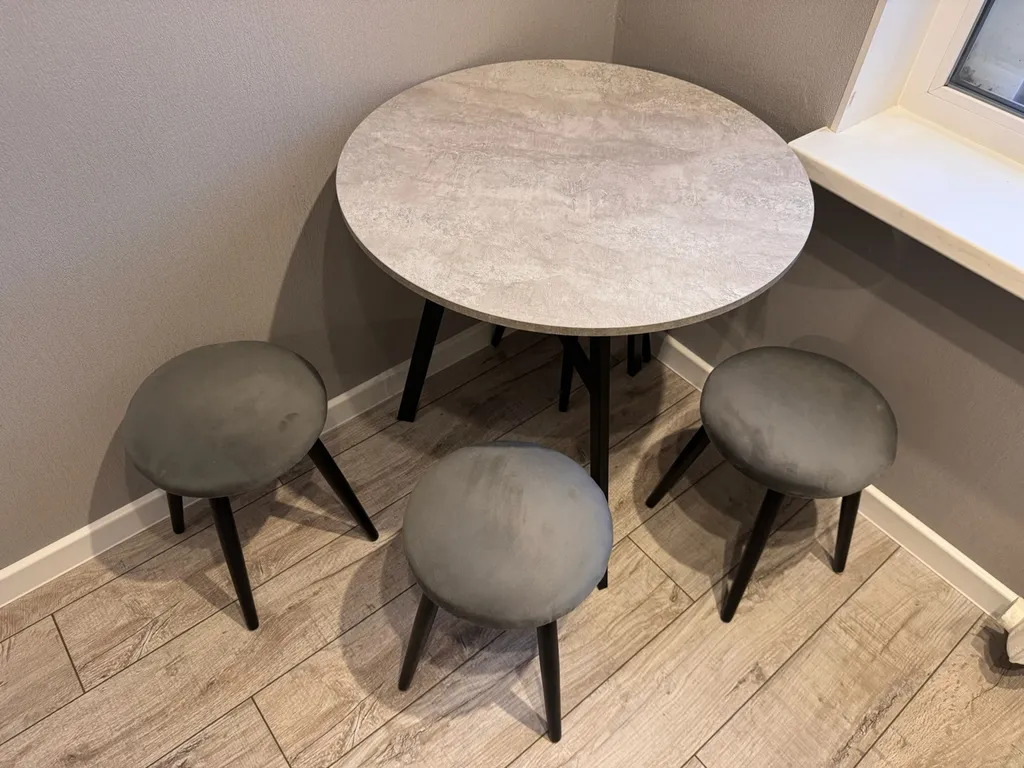 Светлая и чистая квартира с современным ремонтом.