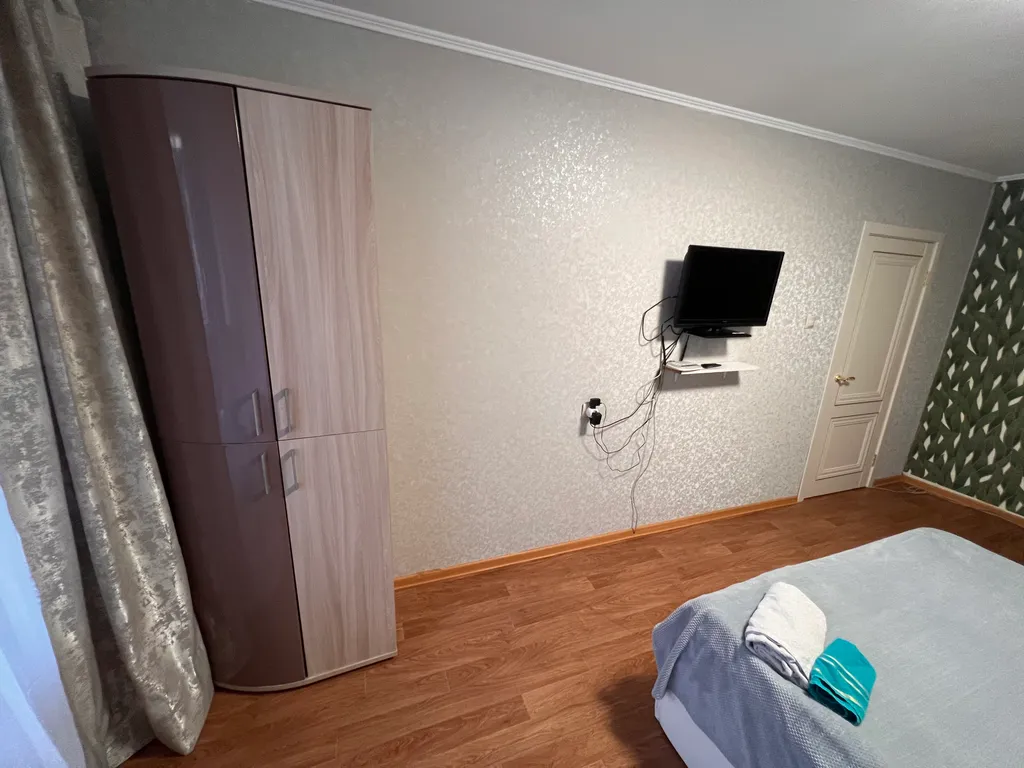 Апартаменты на Буденного 12. 2+2 (до 4 гостей)