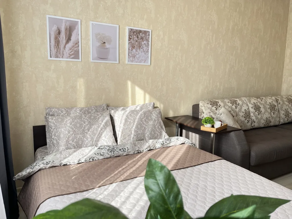 Квартира Современная квартира в центре с видом на шикарные закаты с 13-го этажа — Ярославль