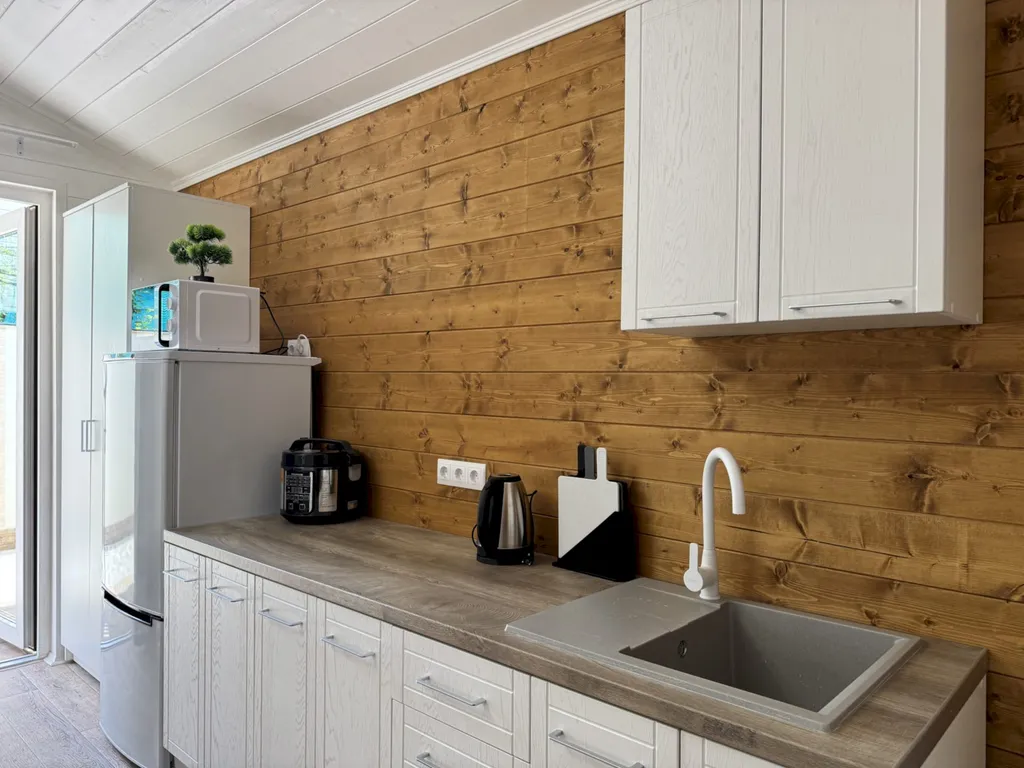 Коттедж Коттедж Барнхаус с террасой и закрытым двором - 7 минут до моря — Геленджик